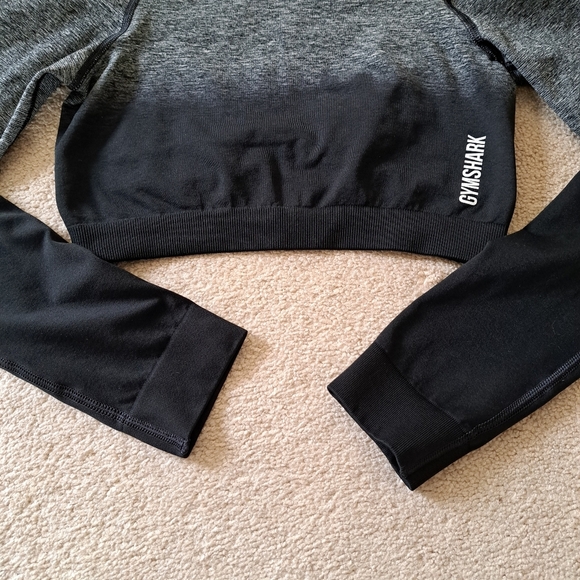 Gymshark Adapt Ombre Crop Top Grey Black Size Small Active Top Long Sleeved - Picture 13 of 15